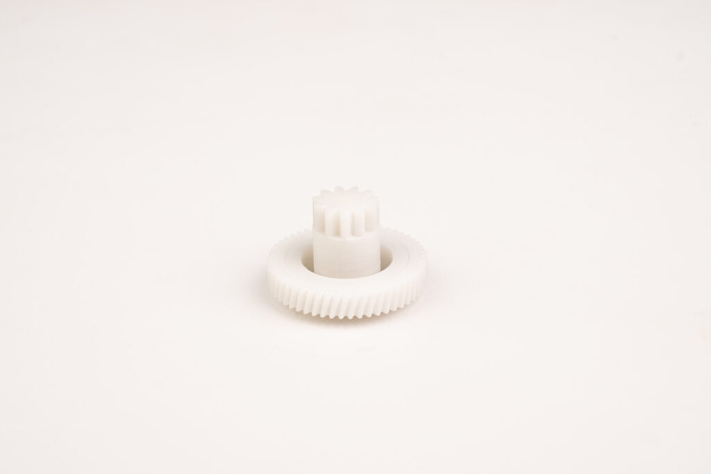 ingranaggio affettatrice stampata in 3d bianco