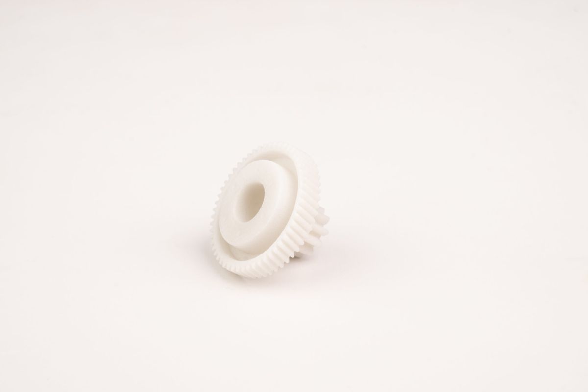 ingranaggio affettatrice stampata in 3d bianco